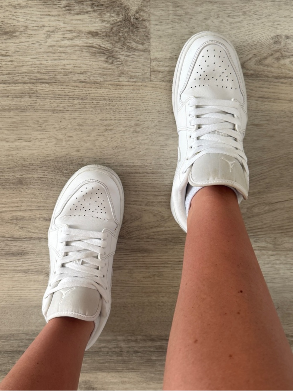 Air Jordan 1 Low Triple White Leather Sneakers - Picture 7 of 8
